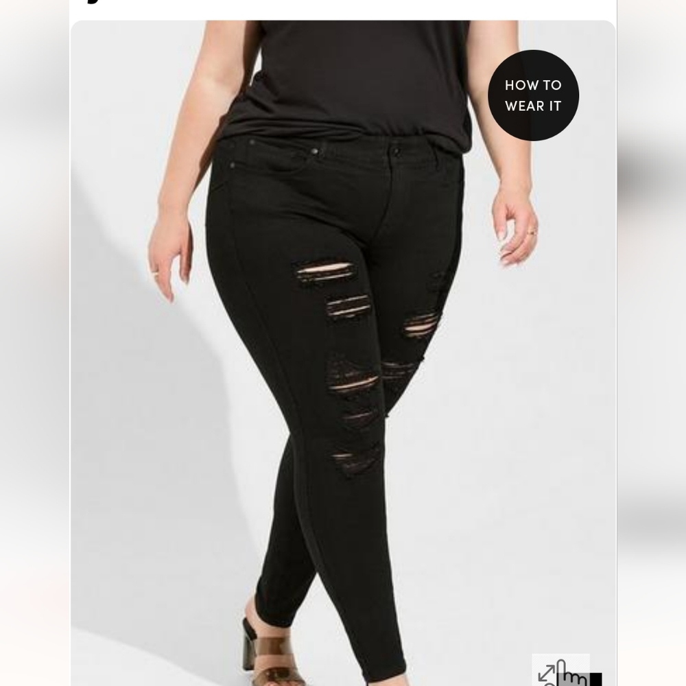 Torrid Bombshell Skinny Black Ripped Jeggings